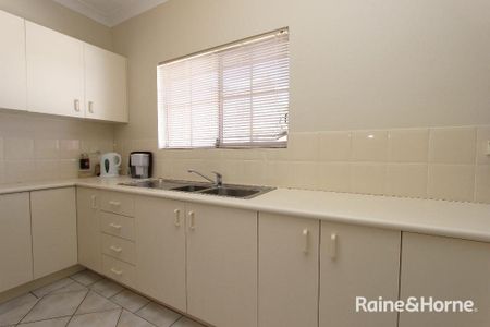 4/129 Keppel Street, Bathurst, NSW 2795 - Photo 5