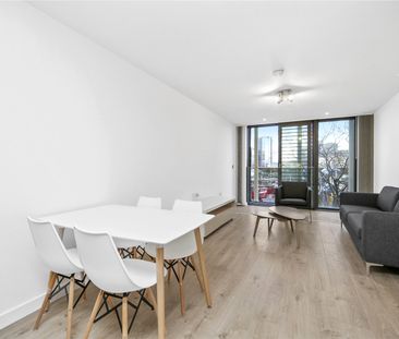 Stratosphere Tower, Great Eastern Road, London, E15 - Photo 1