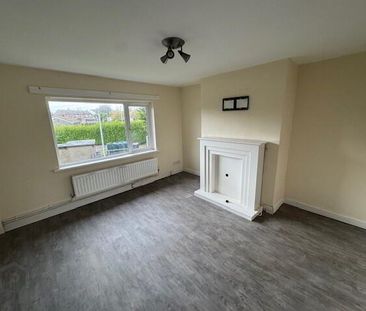 33d Islandmagee Road, Whitehead, BT38 9NE - Photo 2