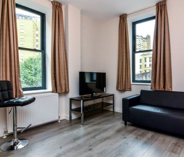 Studio Flat, Manilla Street, E14 - Photo 1