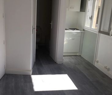 Location Studio 1 pièces 12 m2 à Montpellier - Photo 2