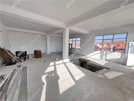 Casa la cheie cu 200 mp utili pe Parter si Etaj zona Gusteri - Fotografie 5