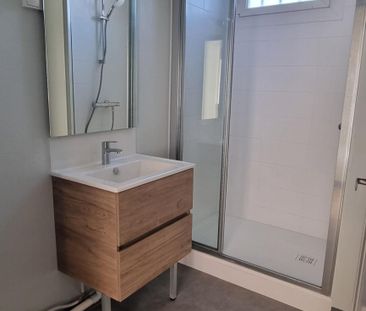 Location Appartement 2 pièces 56m² LE CREUSOT 71200 - Photo 3