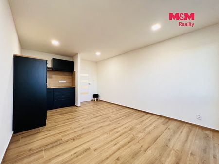 Pronájem bytu 1+kk 28 m² - Photo 4
