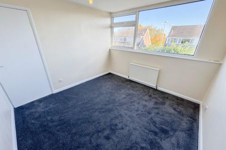 3 bedroom House To Let - Photo 5