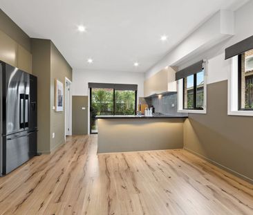 Modern Living with Space, Style and Convenience - Photo 6