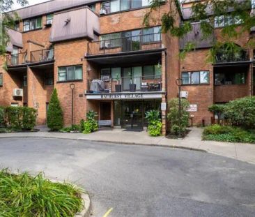 36 HAYHURST Road Unit# 160 | 36 HAYHURST Road Unit# 160, Brantford - Photo 1