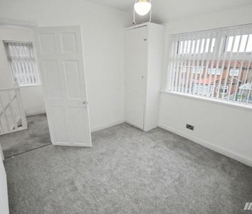 Hazel Avenue, Runcorn, WA7 4BL - Photo 3