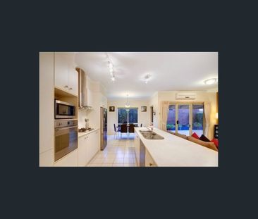 Spacious family home. - Photo 5