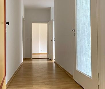 Großzügig geschnittene 2-Raumwohn. mit Balkon & Tageslichtbad - Photo 6