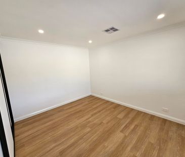 Brand Spanking New 3x1 **Open Fri - 10th Dec 4.30pm to 4.45pm** - Photo 4