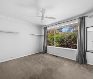 25 Somerville Street, Spence ACT 2615 - House For Rent | Domain - Photo 4