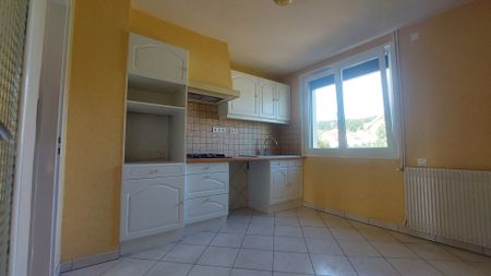 Location Appartement 3 pièces 79m² - Photo 2