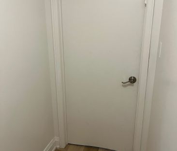 For Lease - 98 Frontenac Avenue Unit# 1, Toronto, Ontario - Photo 6