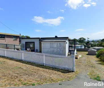 8 Bingham Street, Dodges Ferry, TAS 7173 - Photo 2