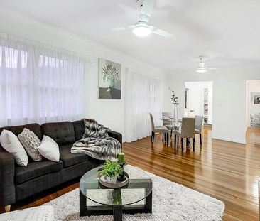 23 Newcastle Street, Fairfield QLD 4103 - House For Rent - $750 | D... - Photo 6