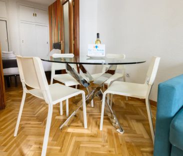 1-bedroom apartment for rent in Palacio, Madrid - Photo 4