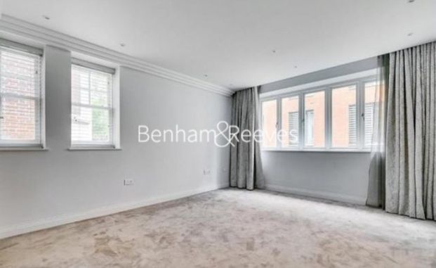 3 Bedroom flat to rent in Kidderpore Gardens, Hampstead, NW3 - Photo 1