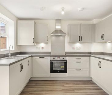 3 bedroom semi-detached house to rent - Photo 5