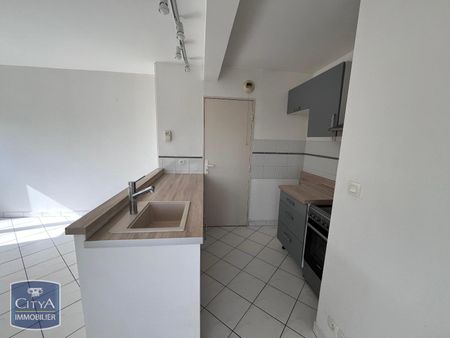 Location Appartement 3 pièces 61m² POITIERS 86000 - Photo 4
