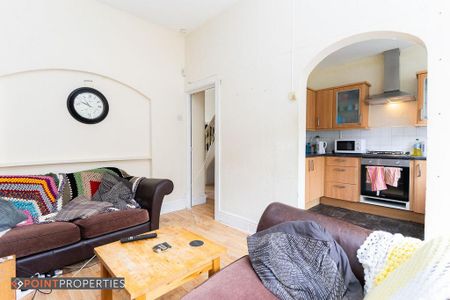 4 bedroom terraced house to rent - Photo 5
