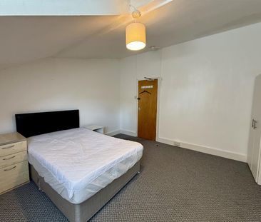 34 College Road - Photo 3