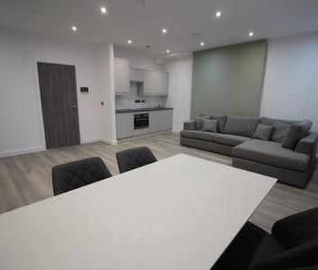 Silver Street, Bury, BL9 - Photo 3