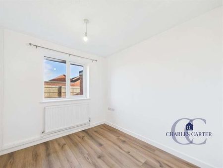 Sinderberry Drive, Northway, Tewkesbury, GL20 - Photo 4