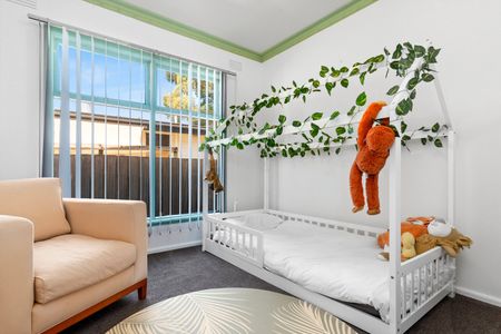 Family Friendly Home - Photo 4