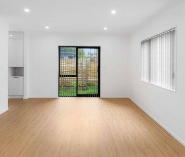 Modern 4 bedroom new build in peaceful Conifer Grove! - Photo 4