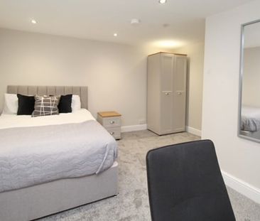 Room in a Shared House, Beechwood View, LS4 - Photo 4