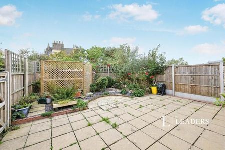 3 bedroom cottage to rent - Photo 5