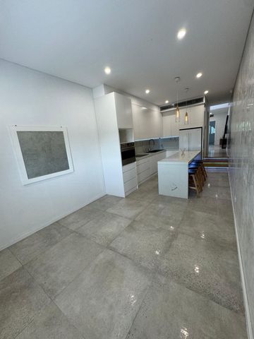 2 Bedroom Unit - Ready to move in! - Photo 4