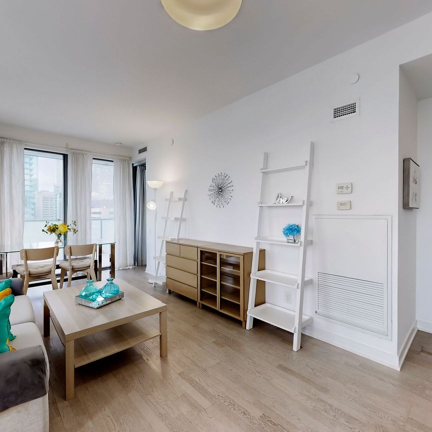 For Lease - 57 St. Joseph Street Unit# 1607, Toronto, Ontario - Photo 1