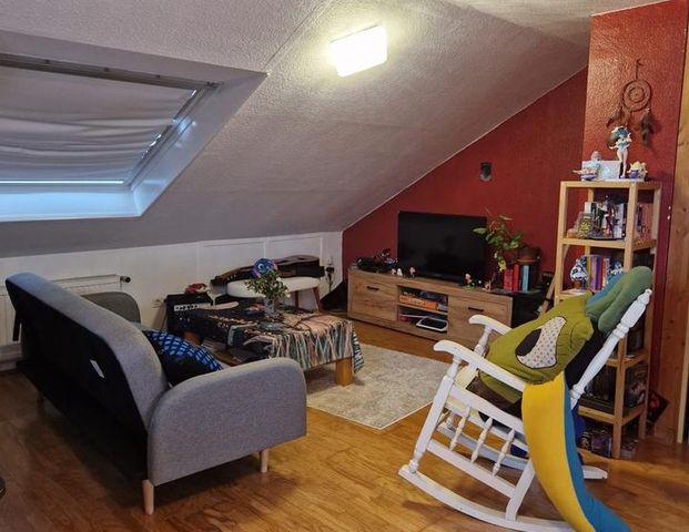 Dachgeschoss Wohnung Unna-Massen - Photo 1