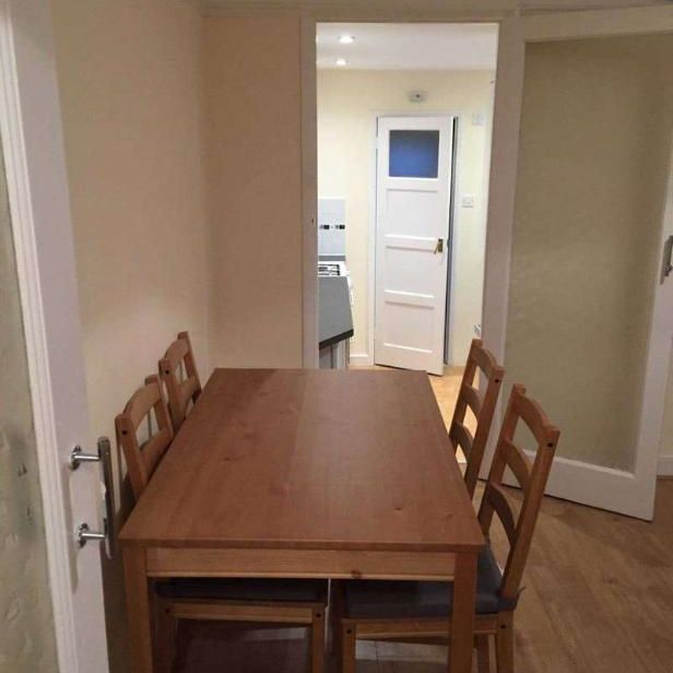 Brighton Road, Reading, RG6 - Photo 1