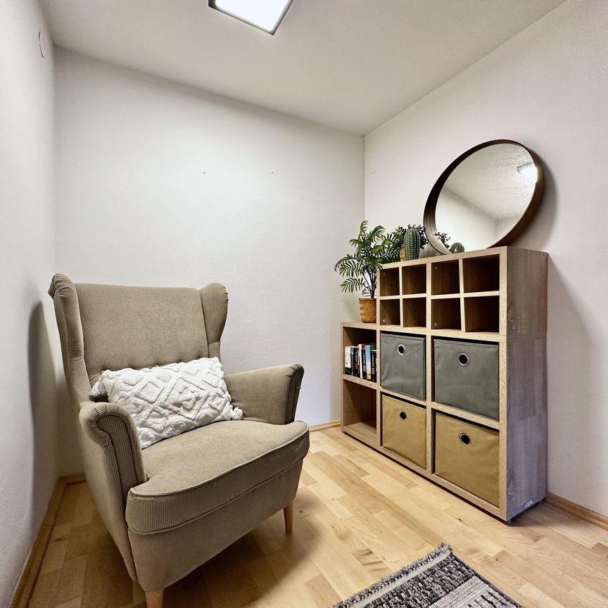 Voll ausgestattete Kurzzeitwohnung in Toplage von Steyr – ideal für Berufstätige oder Reisende - Foto 1