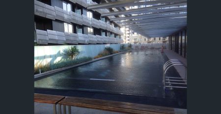 Fully furnished 3 bedroom 2 bathroom apartment at Dockland with city view - Photo 5