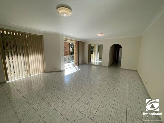Huge 3 Bedroom Apartment in Superb Location - Photo 1