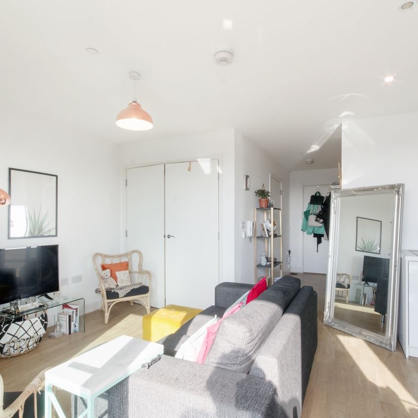 1 bedroom apartment to rent - Photo 1