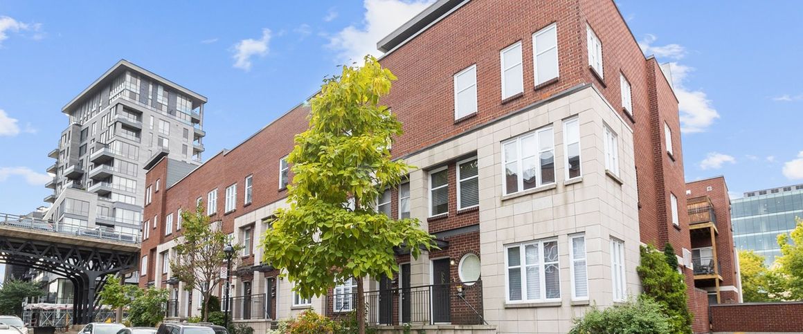 À louer / Appartement - Photo 1