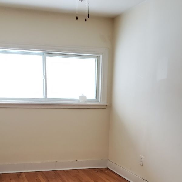 Spacious 2 Bedroom Apt in nice 7 Unit Building in Dartmouth! - Photo 1