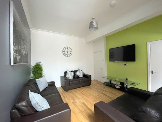 6 Bedroom, 106 Lower Ford Street – Student Accommodation Coventry - Photo 1