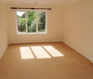 1 bedroom retirement property to rent - Photo 4