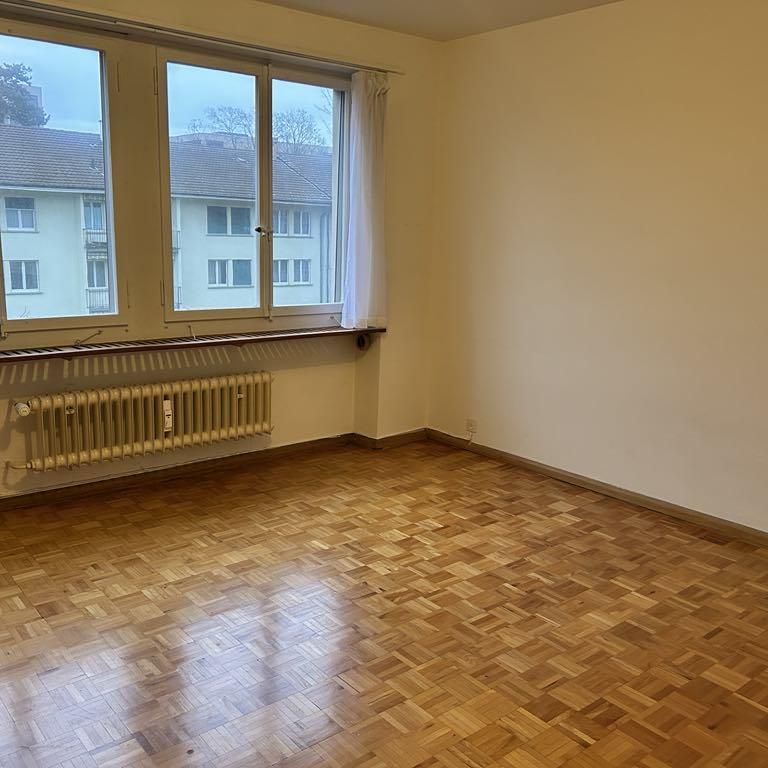 "Helle und geräumige 3-Zimmer-Wohnung im beliebten Gellert-Quartier" - Photo 1