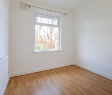 2 bedroom detached bungalow to rent - Photo 3