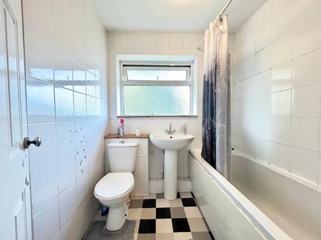 2 Bedroom House To Let - Photo 5