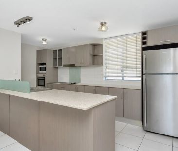 Fully furnished apartment in the Heart of the City. - Photo 3