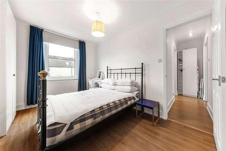 Marlborough Road, London, W4 - Photo 2