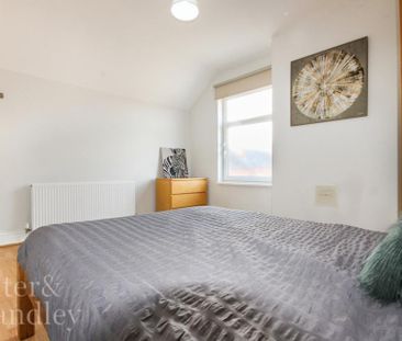 5 bedroom terraced house to rent - Photo 5